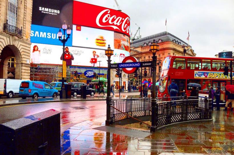 piccadilly-circus